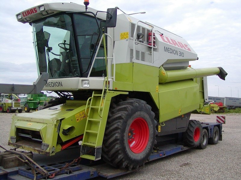 Kombajn Claas Medion 310 — zdjęcie 1