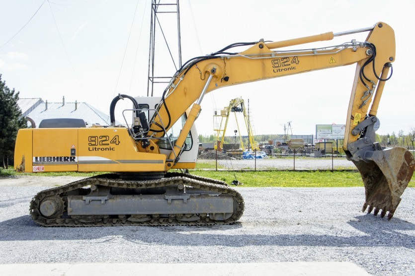 Koparka gąsienicowa LIEBHERR R 924 B HDSL, 2007 r, 189 000 zl netto, — zdjęcie 8