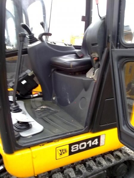 JCB 8014 2005 rok 1,5t - mini koparka używana — zdjęcie 4