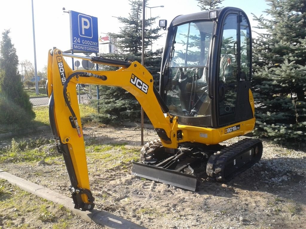 JCB 8018 CTS SUPER NOWA 19KM  LEASING GWR — zdjęcie 1