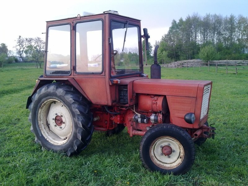 Kupię ciągnik Wladimiriec T 25