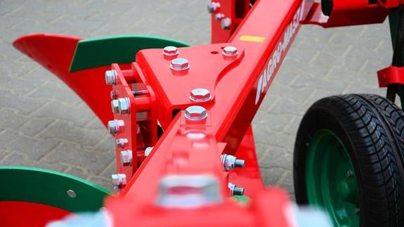 Pług jednobelkowy mały zagonowy Agro-Masz pług zagonowy — zdjęcie 3