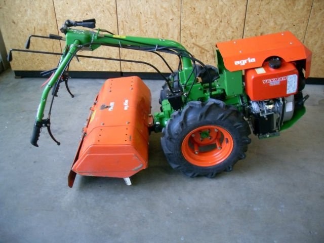 Agria 3900 521 - 2008 — zdjęcie 1