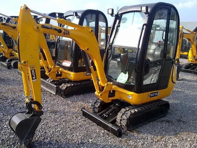 JCB 8016 2006 rok 1,5t - mini koparka używana — zdjęcie 1