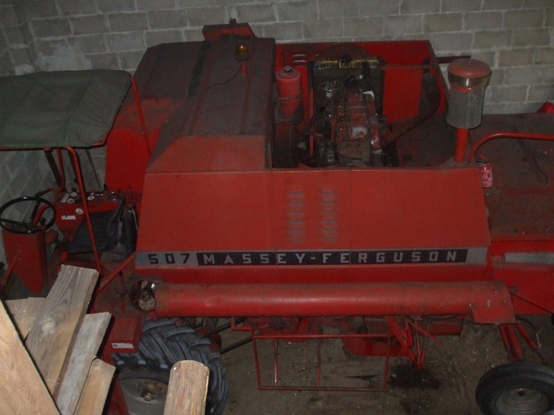 Kombajn Massey Ferguson 507 — zdjęcie 3
