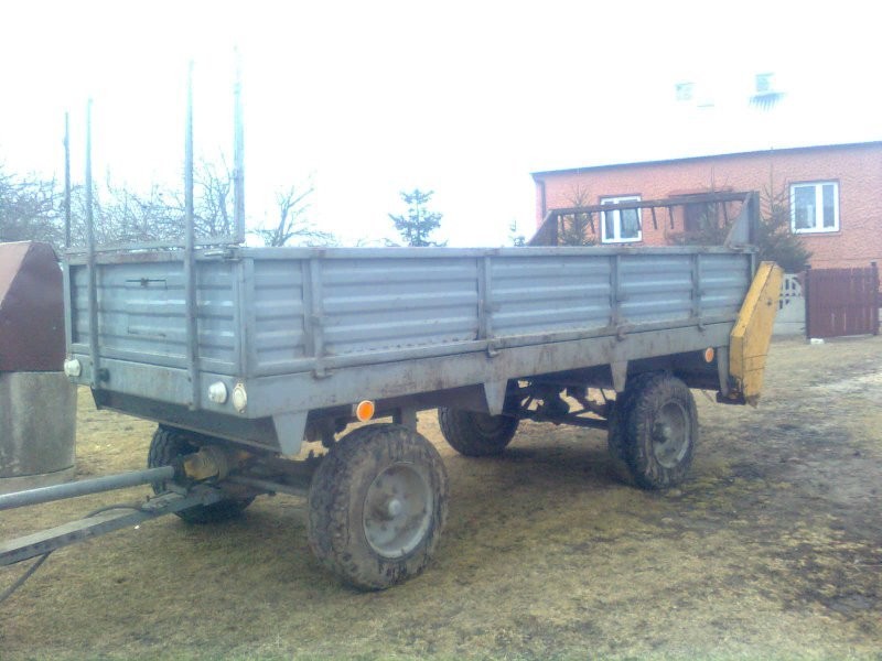 Sprzedam rozrzutnik obornika 2-osiowy , — zdjęcie 1