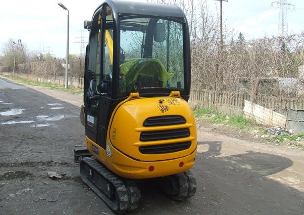 Mini koparka JCB 8016 z roku 2010- DEMO — zdjęcie 3