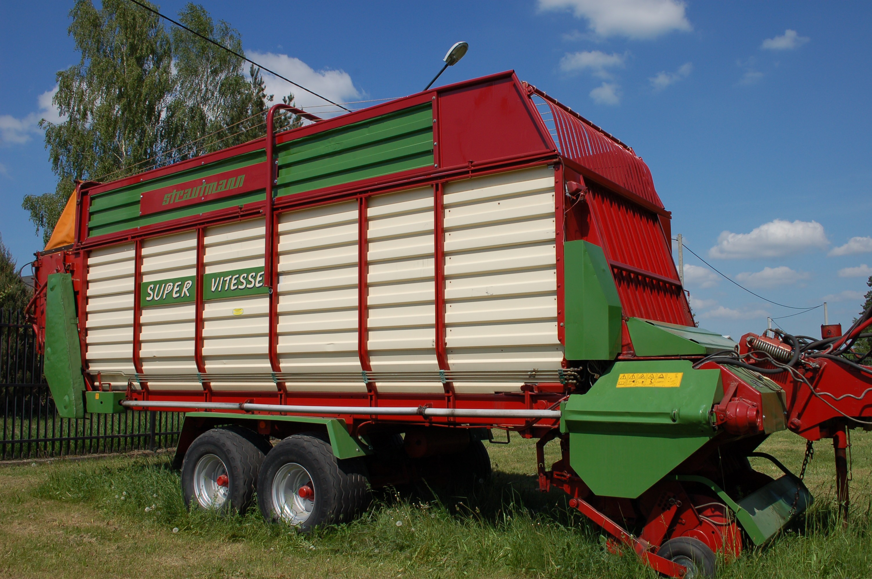 Przyczepa samozbierająca KRONE 4 XL R/GD — zdjęcie 6