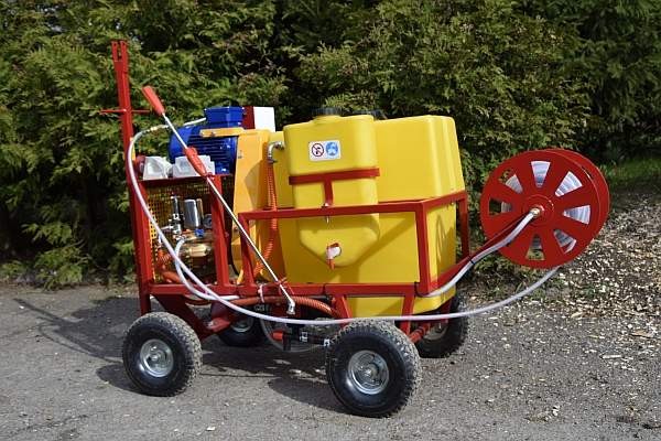 OPRYSKIWACZ ELEKTRYCZNY WÓZKOWY 80L, SILNIK 3 kW, 14-22l/min — zdjęcie 5