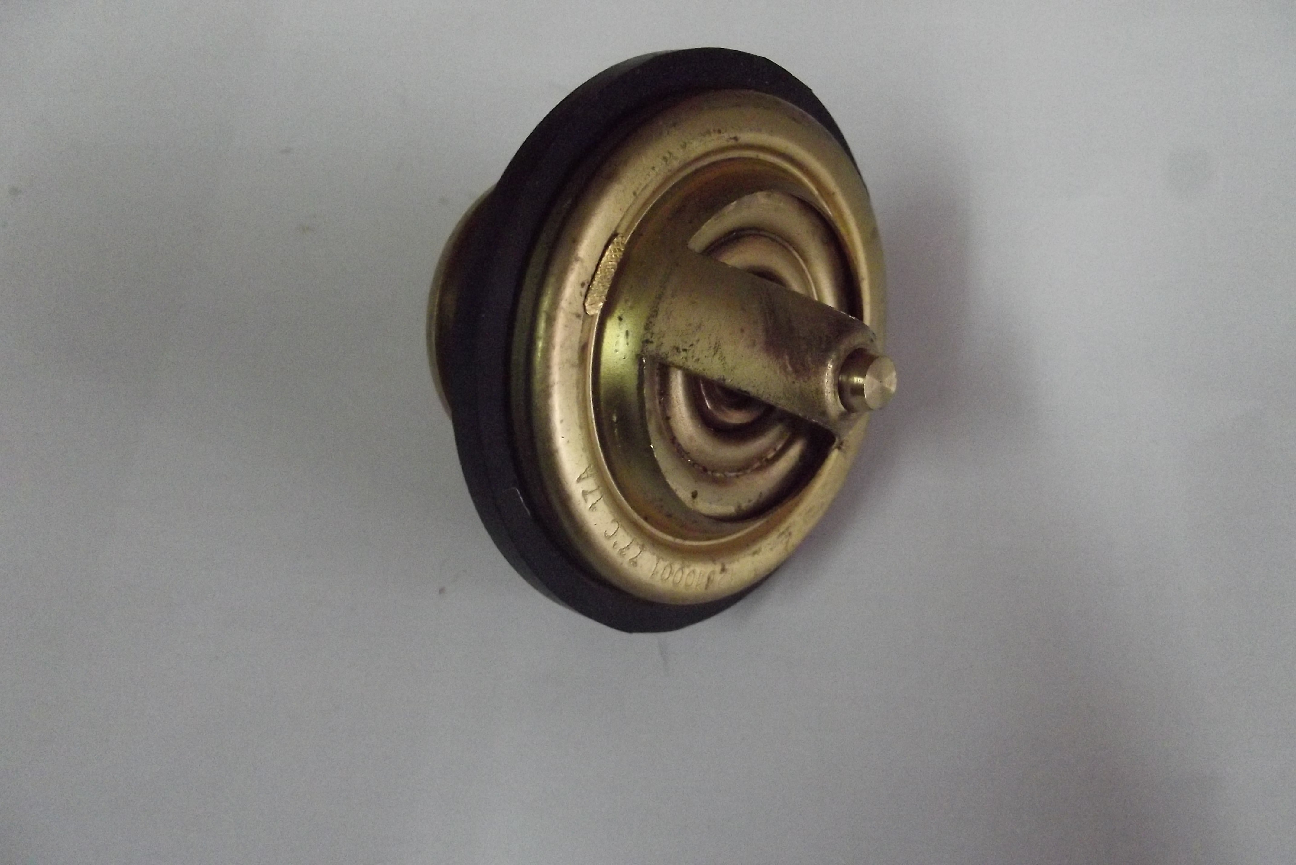 Termostat 6100-01 Zetor 5211-774 5, 3320-7340, 3321-7341. 7520-10540 — zdjęcie 1