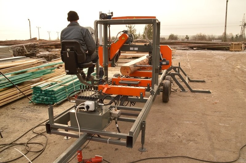 Trak taśmowy z pełną hydrauliką — zdjęcie 3