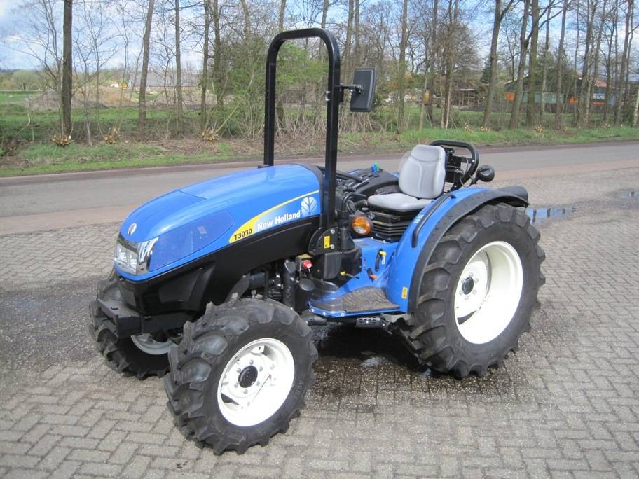New Holland T3030 - 2015 — zdjęcie 1
