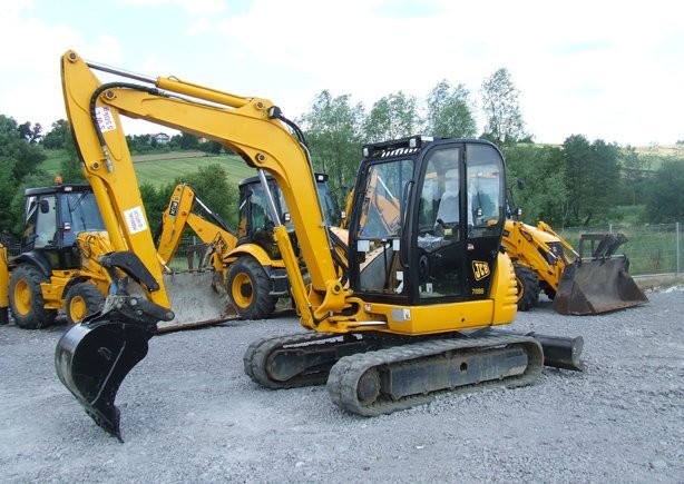.Mini koparka JCB 8052 z roku 2007.. — zdjęcie 1