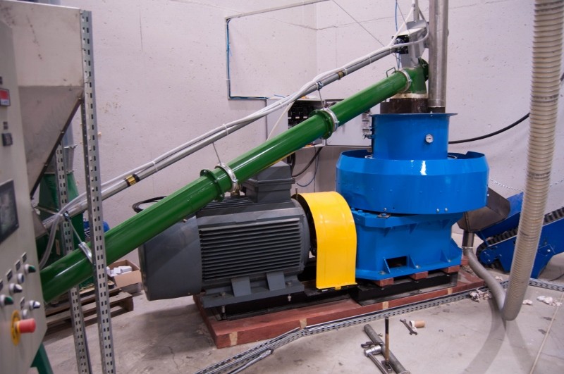 Granulator peleciarka HP1000 — zdjęcie 1