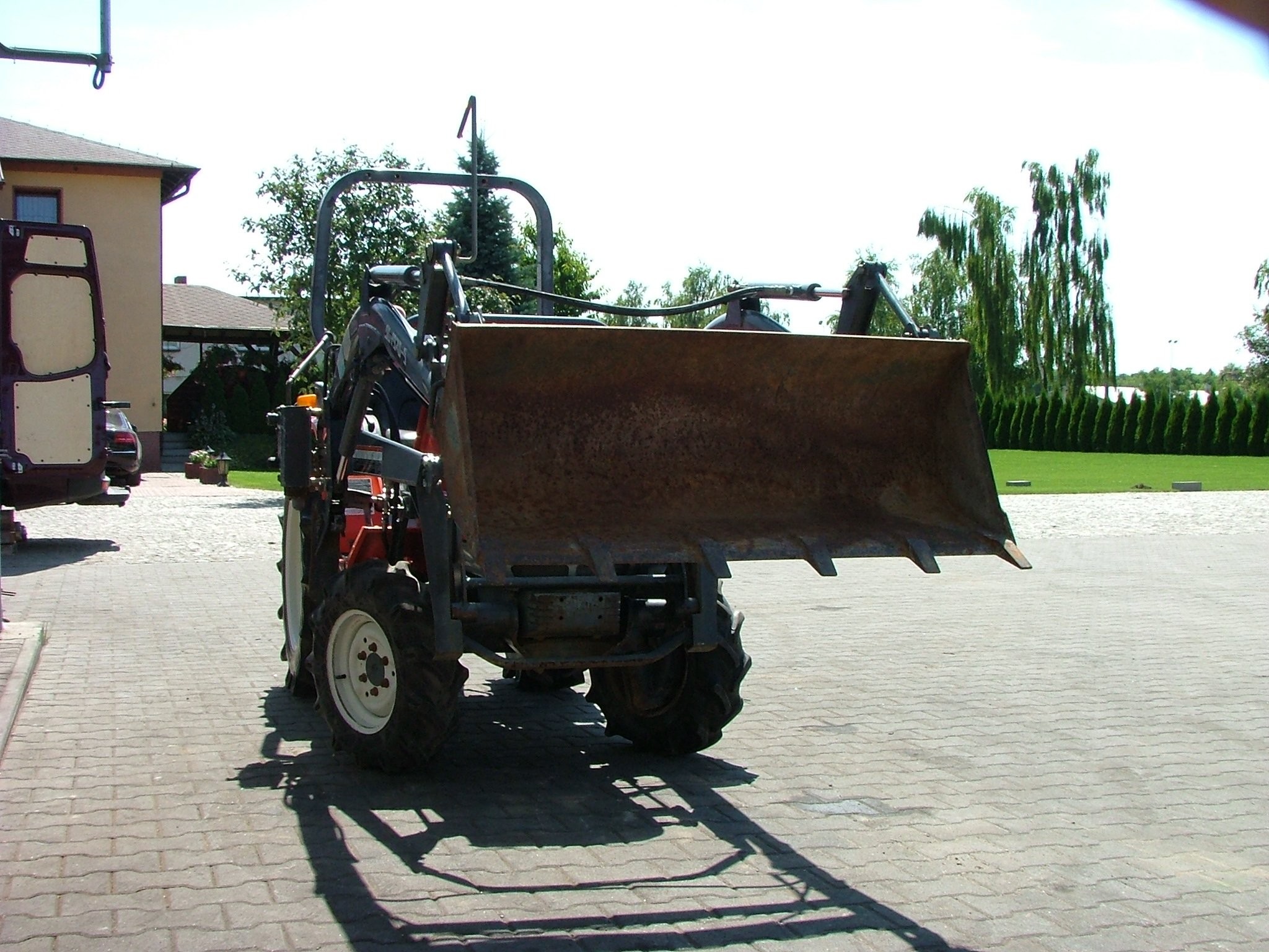Kubota ASTE A-175 z oryginalnym ładowaczem - 2004 — zdjęcie 3