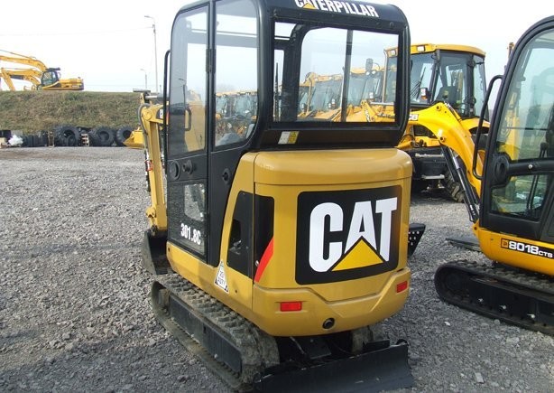 Caterpillar 301.8C - Minikoparka NOWA — zdjęcie 2