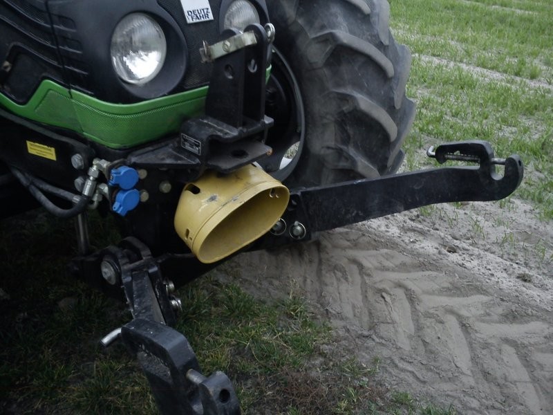 DEUTZ FAHR AGROPLUS 85 — zdjęcie 6