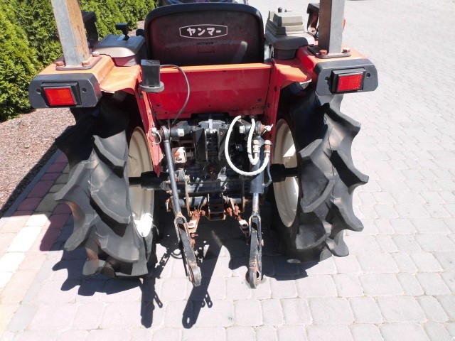 Yanmar F-6 Super stan mini traktor traktorek kubota iseki — zdjęcie 2