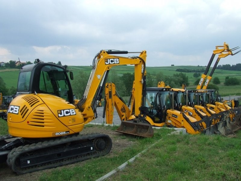 Koparki Gąsienicowe/Minikoparki JCB - Sprzedaż JCB — zdjęcie 3