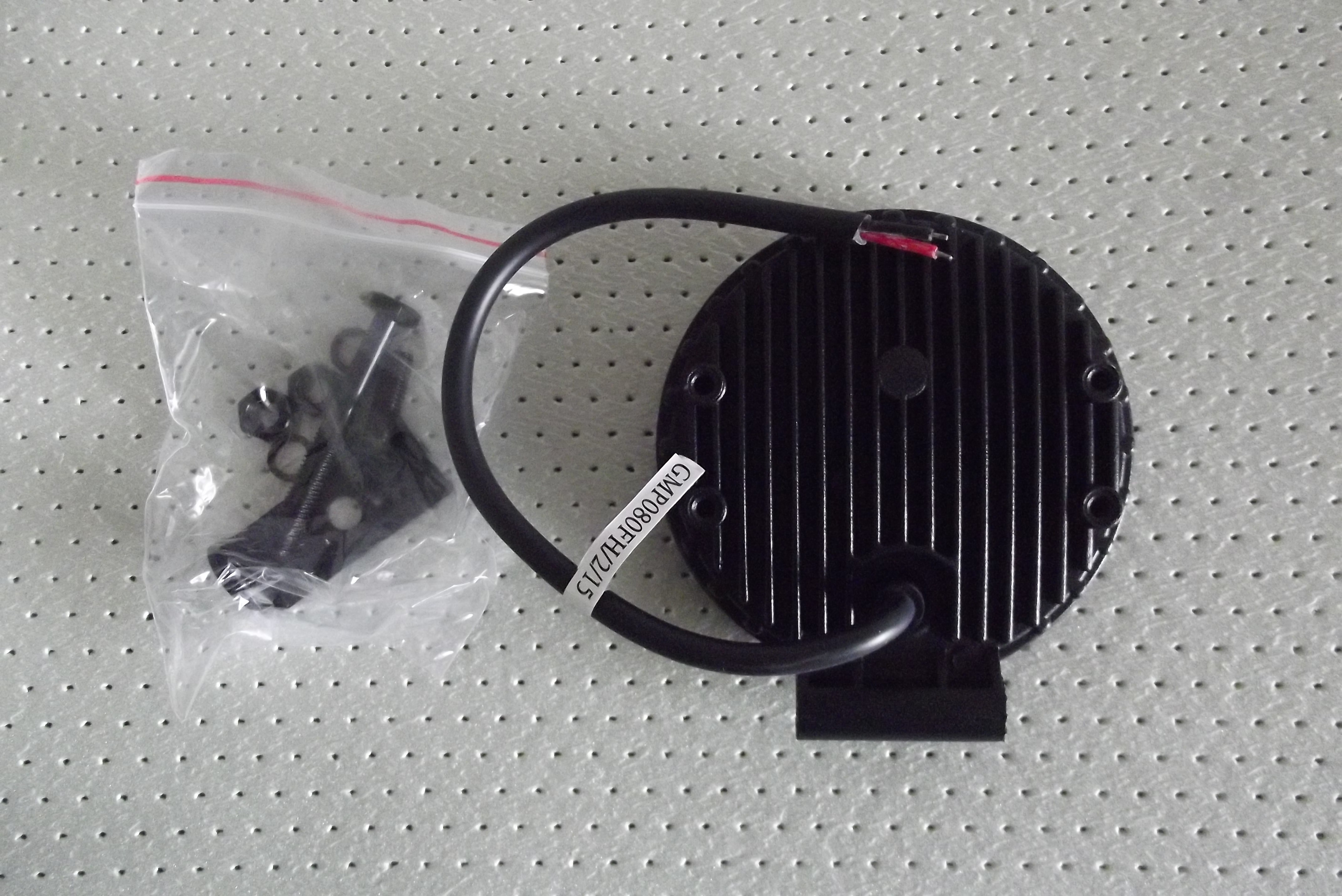 Lampa robocza okrągła 8 LED 12V-24V 8 x 3W — zdjęcie 2