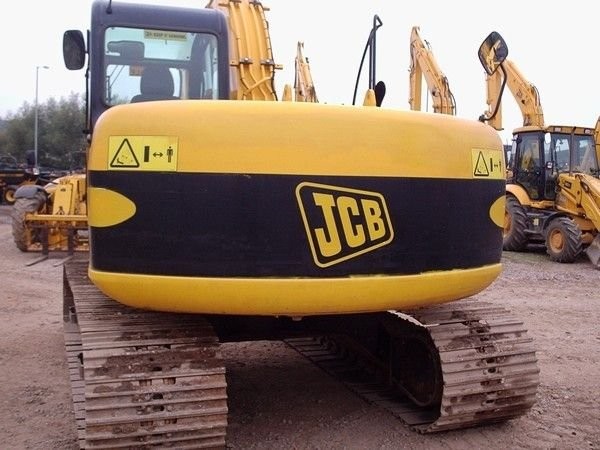 KOPARKA GASIENICOWA JCB 130. 2004r. w SUPER STANIE — zdjęcie 2