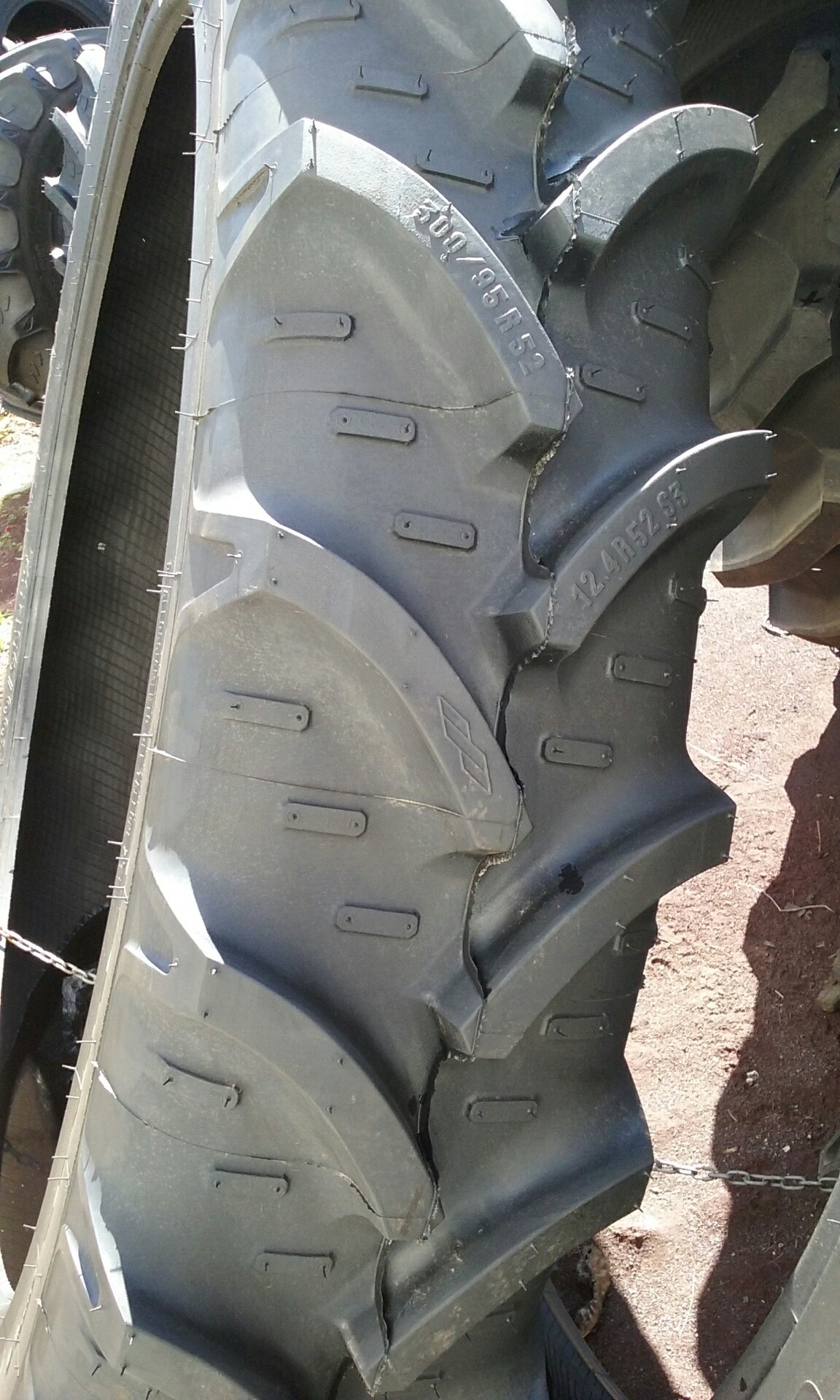 Opona 270/95R48 142B Kleber , hit Cenowy , nowa z gwarancją i Vat
