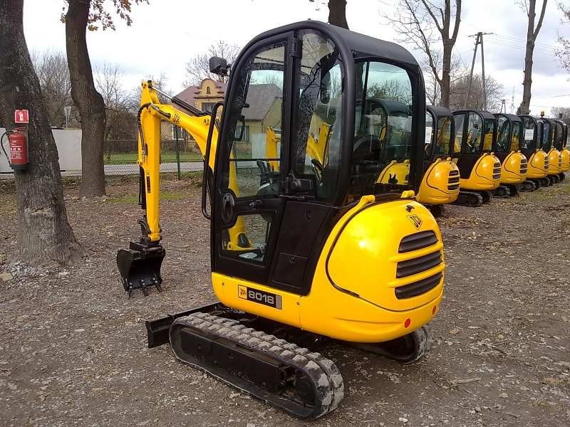 JCB 8018 2009 rok — zdjęcie 2