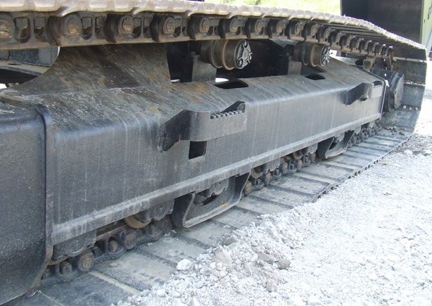 Koparki gąsienicowe: JCB JS 220 LC z roku 2007 — zdjęcie 4