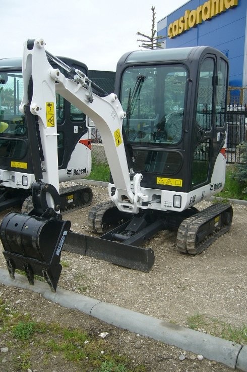 BOBCAT E14 14KM 2011r 30mth MINI KOPARKA LEASING G — zdjęcie 1