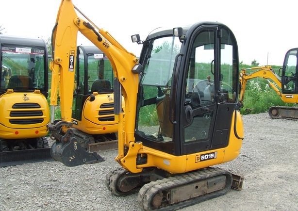 Minikoparka  JCB 8016 z roku 2007\ — zdjęcie 5
