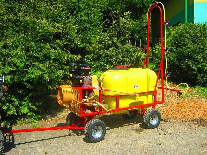Opryskiwacz wózkowy spalinowy + zamgławiacz, 200l, 6,5 kM, 14-22l/min — zdjęcie 2