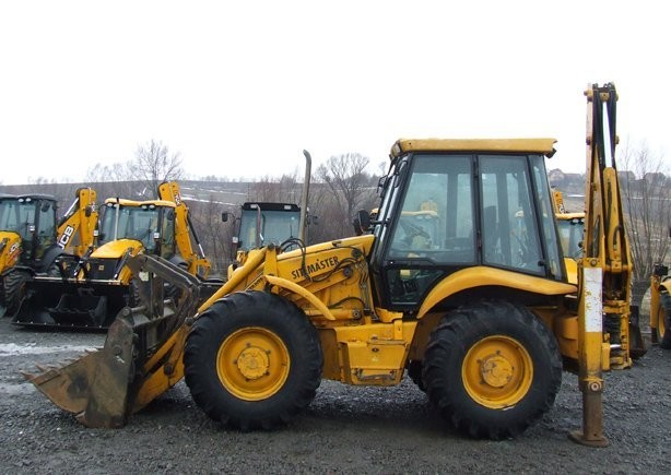 JCB 3CX Super z roku 2000. — zdjęcie 3