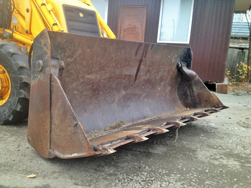 koparko-ładowarka JCB 3CX — zdjęcie 2