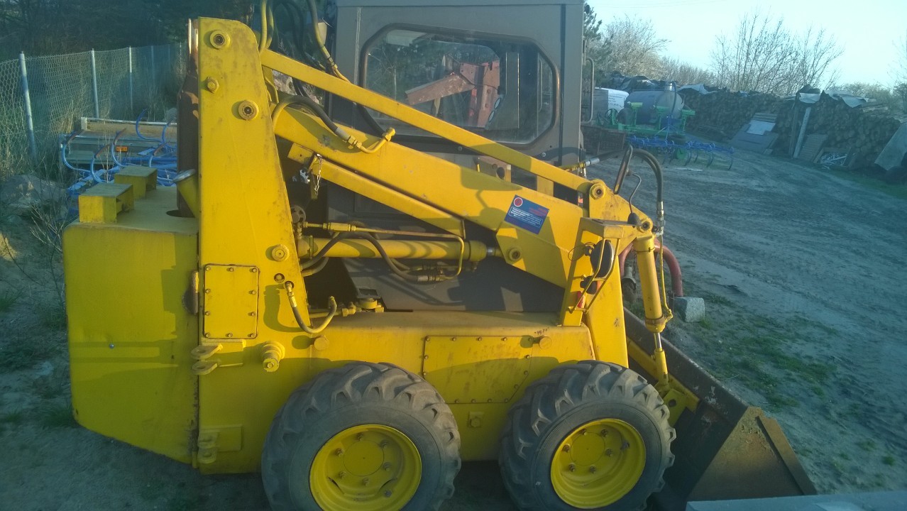 Bobcat MZG 40-1, silnik IFA - 4 cylindrowy diesel 65 KM — zdjęcie 7