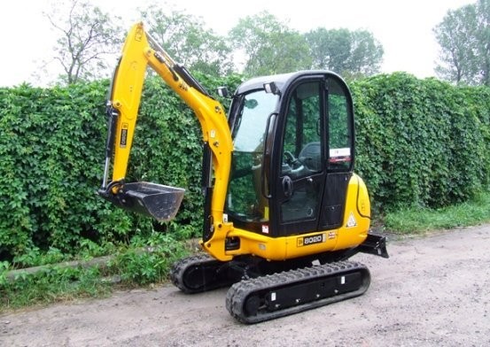 JCB 8020 - DENISON
