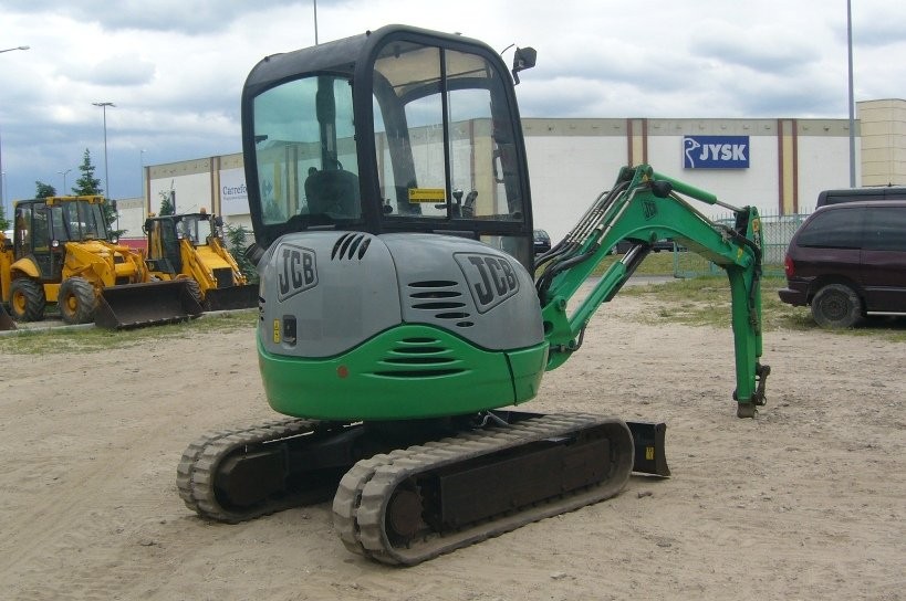 JCB 8025 ZTS 2006 28KM 1900mh 802 8027 LEASING GWR — zdjęcie 4