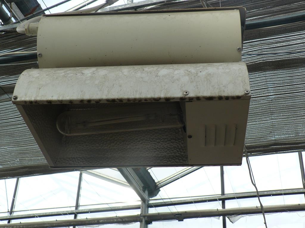 Lampa do doświetlania — zdjęcie 1