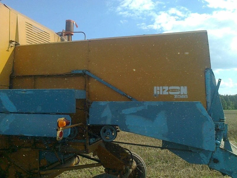 Kombajn Bizon Z 056 — zdjęcie 5