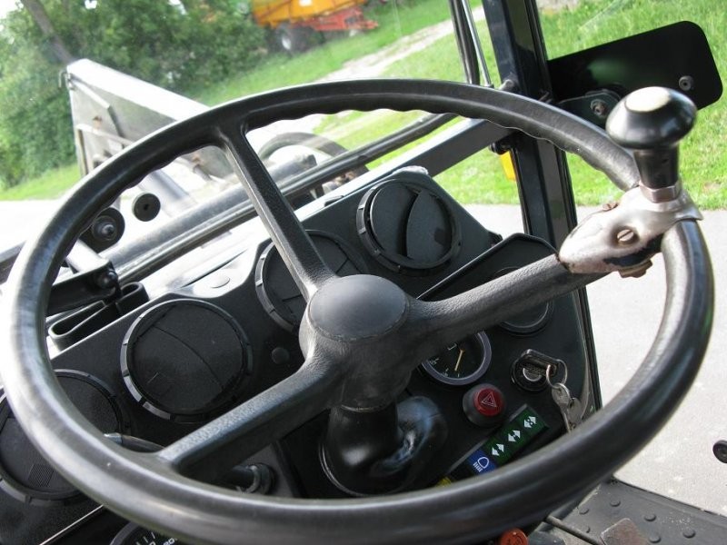 Deutz-Fahr 3.30 zadbany rok 90 ładowacz klima***** — zdjęcie 6
