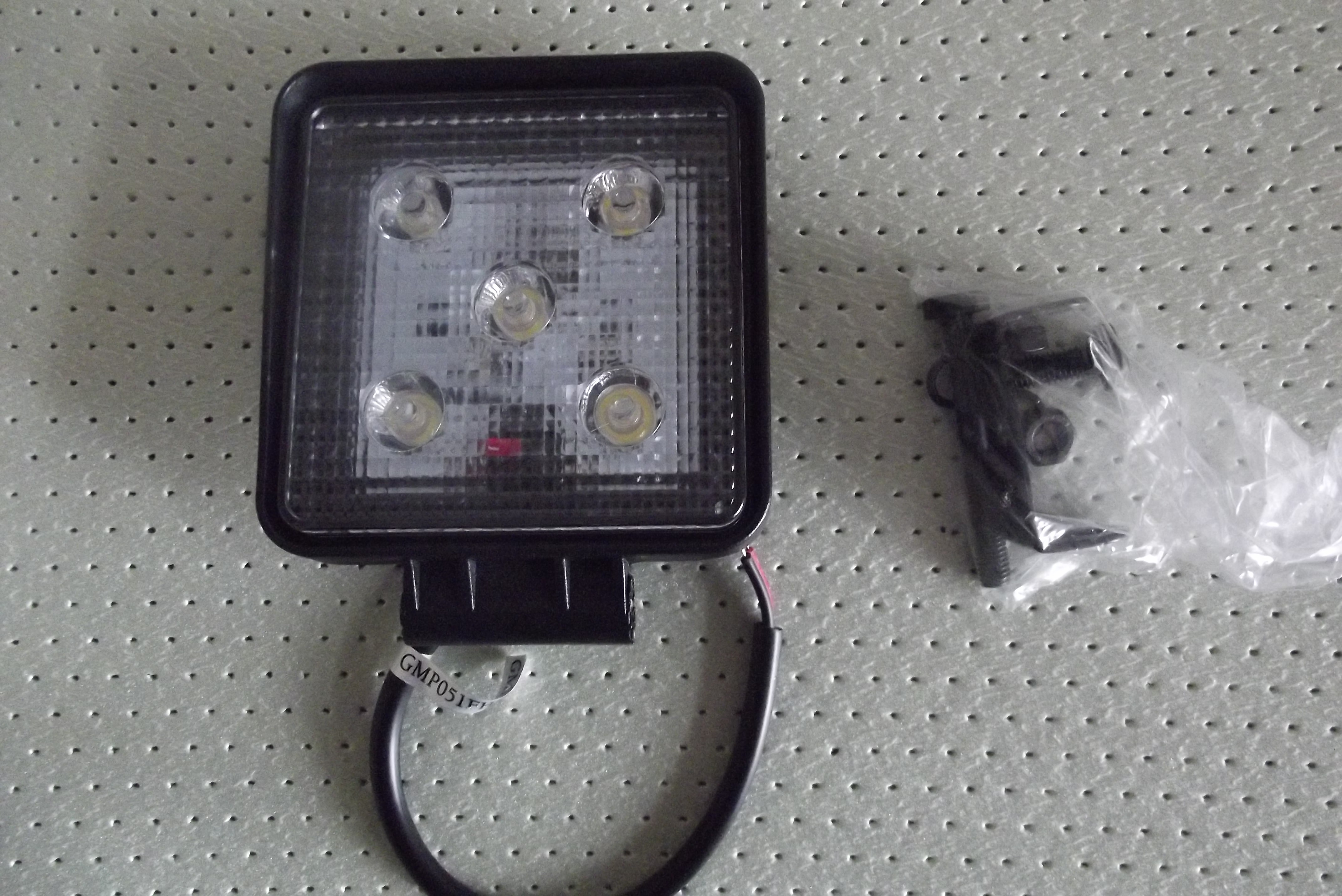 Lampa robocza prostokątna 5 LED 12V-24V 5 x 3W — zdjęcie 1