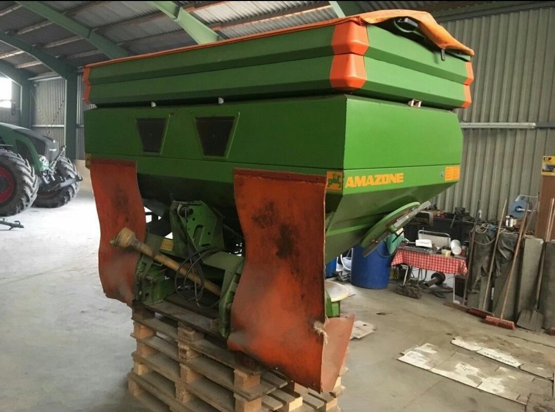 Rozsiewacz nawozów AMAZONE ZA-M II 2 Nie RAUCH Amazone ZAM II 2800 kg  — zdjęcie 5
