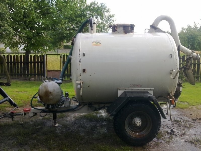 Beczkowóz 2300 l — zdjęcie 1