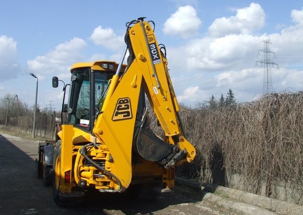 Koparko ładowarka JCB 3CX Sitemaster z roku 2005. — zdjęcie 2
