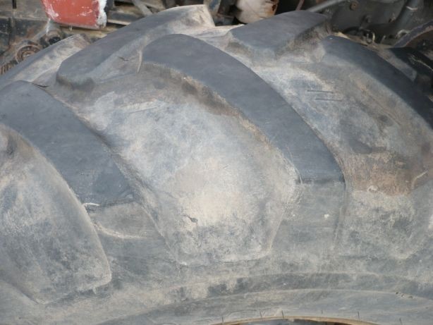Opony.kompletne Koła 15,5/80r24 400/80r24 Case 5120,5130,5140,5150 — zdjęcie 3