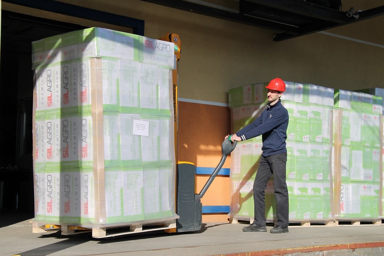 Wydajna folia do sianokiszonki 750 SILAGRO PREMIUM 28 rol. — zdjęcie 2