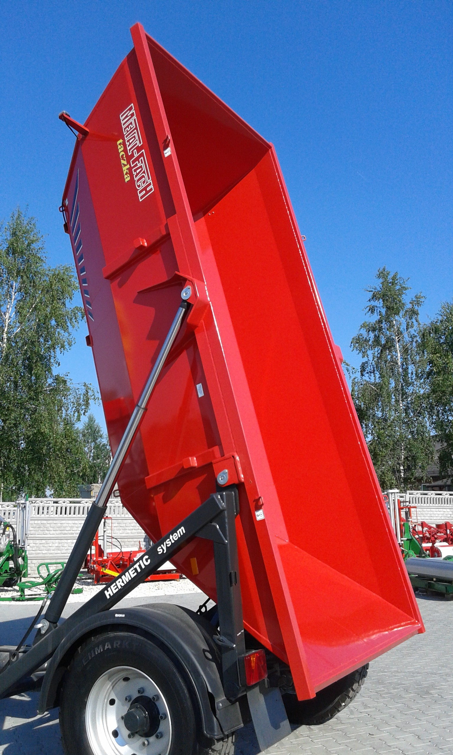 Przyczepa jednoosiowa Taczka  T 930 Ładowność 6T Metal-Fach — zdjęcie 5
