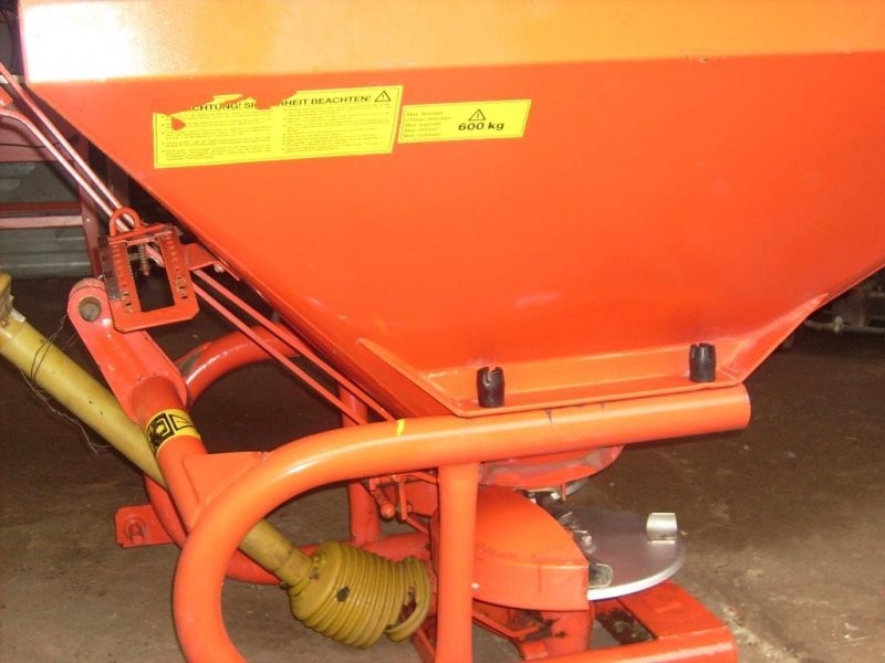 Rozsiewacz RAUCH ZSA 450 600kg przystawka do sadu — zdjęcie 1