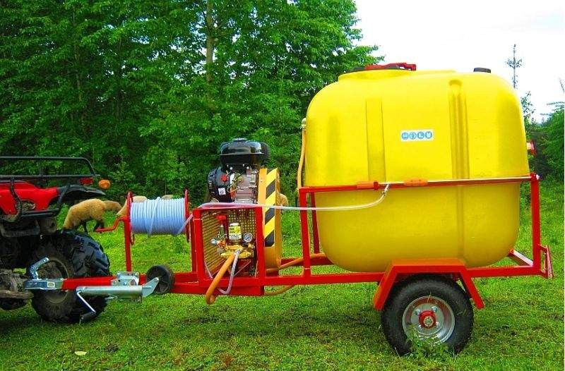 OPRYSKIWACZ SPALINOWY NA PRZYCZEPIE JEDNOOSIOWEJ, 400L, 6,5 kM,  — zdjęcie 4