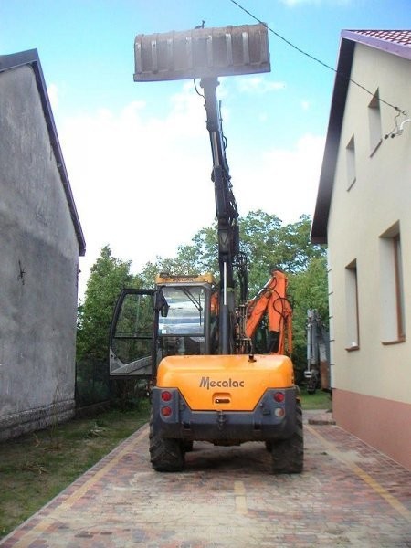 mecalac 10msx 2001 r — zdjęcie 1