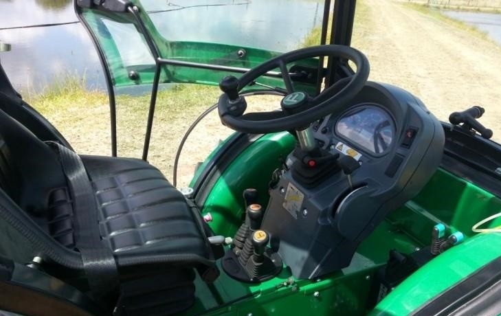 Ciągnik Ferrari COBRAM RS — zdjęcie 5